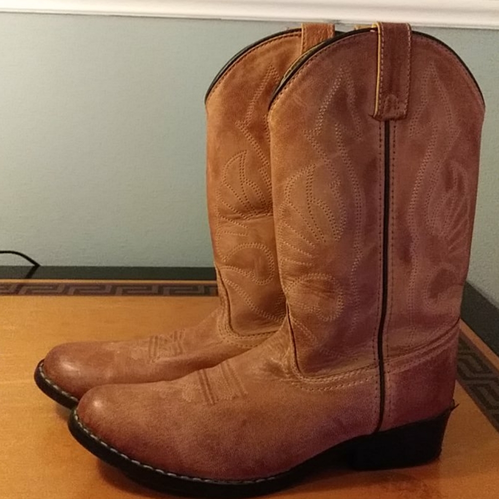Kids cowboy boots